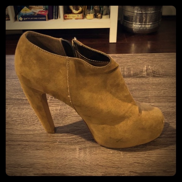Diba Tan Booties - Picture 1 of 2